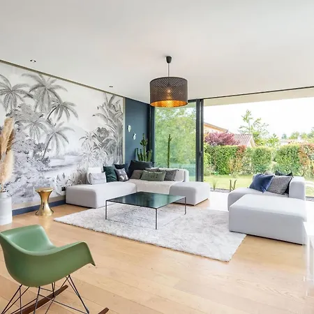 Farniente - Newly Refurbished House With Swimming Pool * Ecully