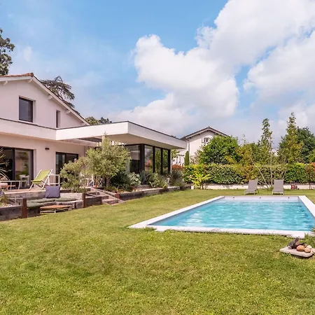 Farniente - Newly Refurbished House With Swimming Pool Villa Écully